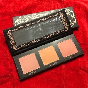 Love craft beauty blush pallet